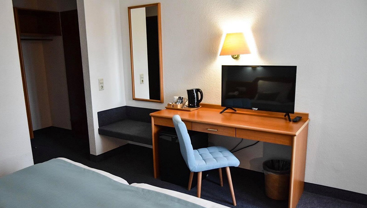 https://www.hotelmartinsklause.de/images/Room/double-room-n2.jpg